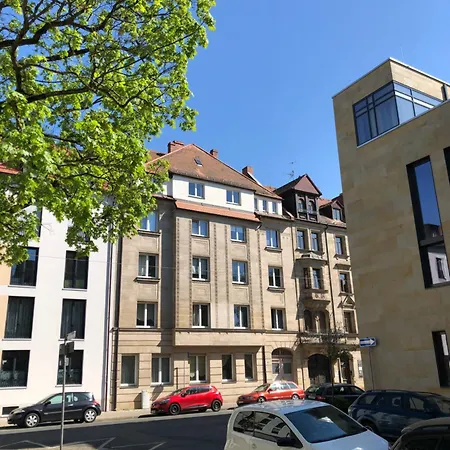 Lovely In Naehe Hauptbahnhof